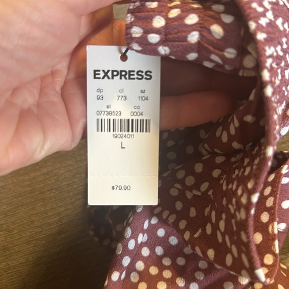 NWT Express Skirt - Picture 5 of 5